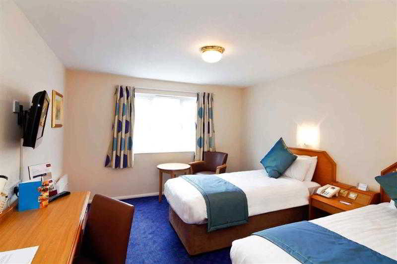 Отель Mercure Hatfield Oak