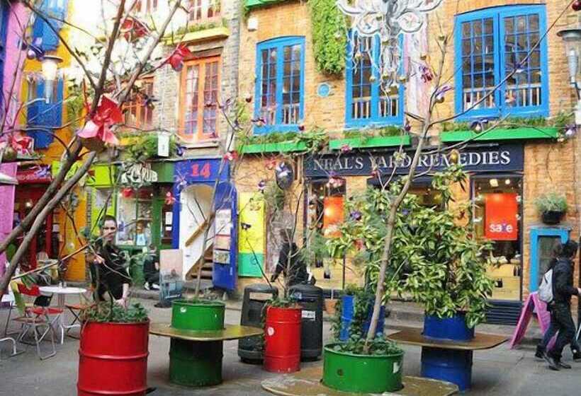 Отель Mercure London Bloomsbury