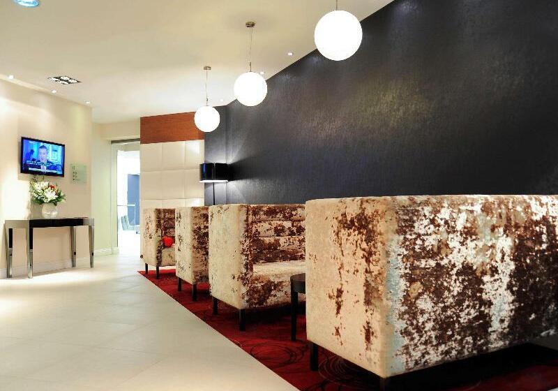 Отель Mercure London Bloomsbury