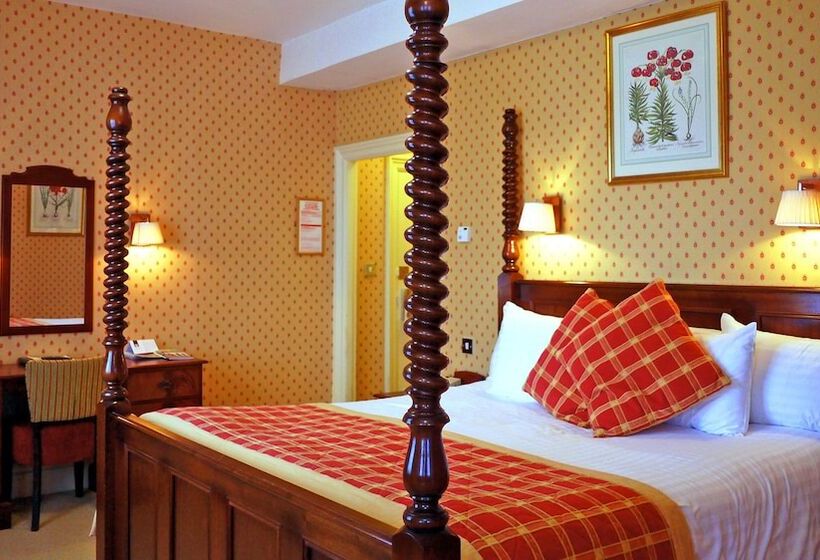 Metropole Hotel And Spa