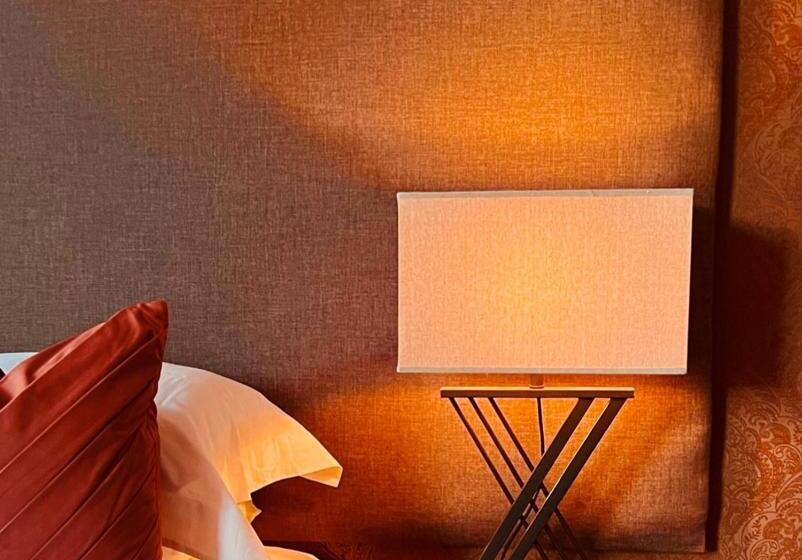 فندق Moffat House