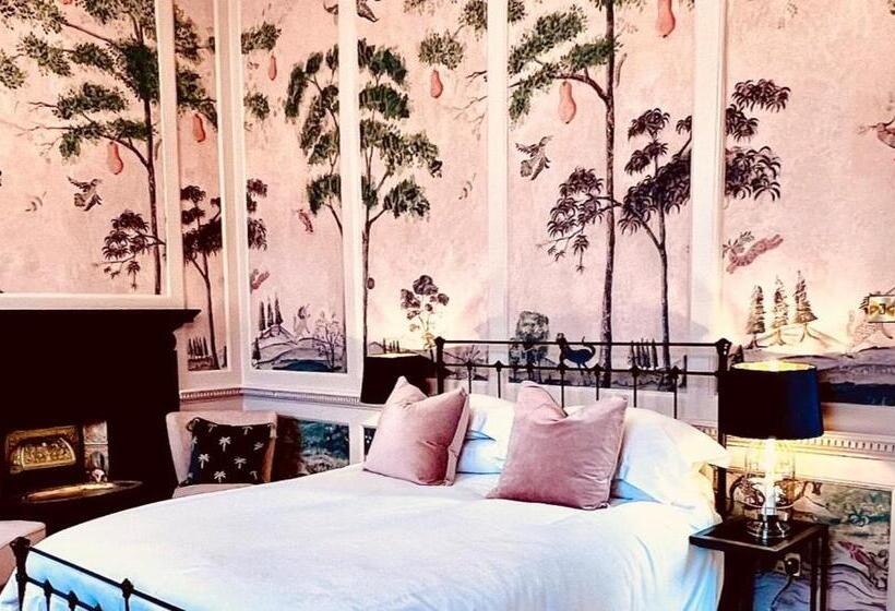 فندق Moffat House