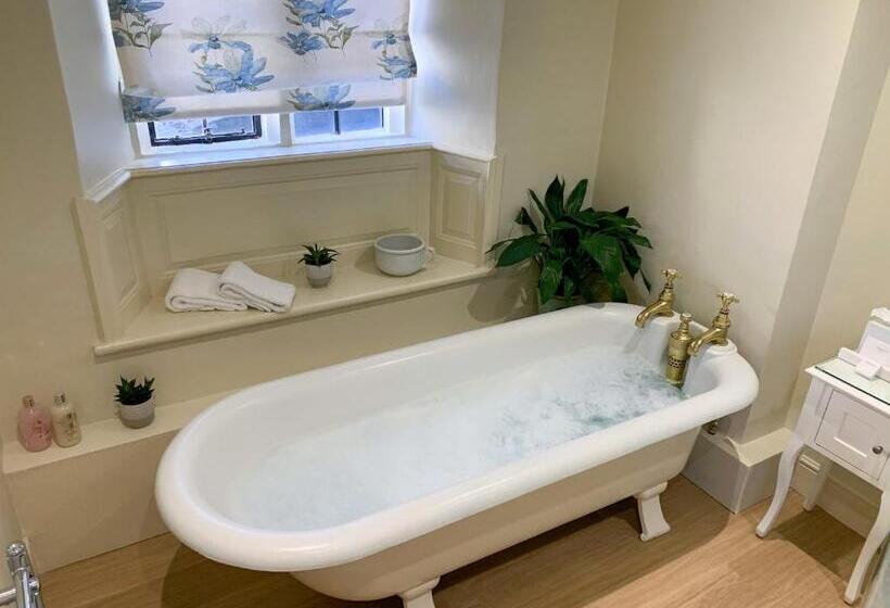 فندق Mortons Manor