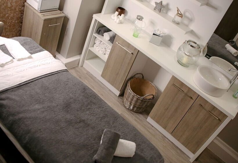 Netherwood Hotel & Spa