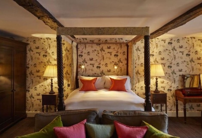 Ockenden Manor Hotel & Spa