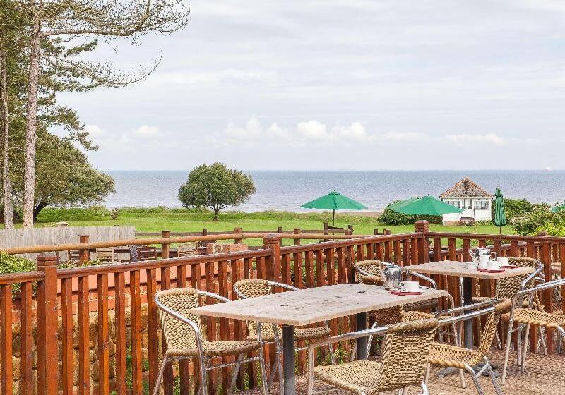 فندق Old Hunstanton Le Strange Arms