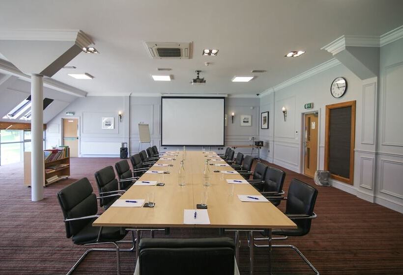 Old Thorns Hotel & Resort