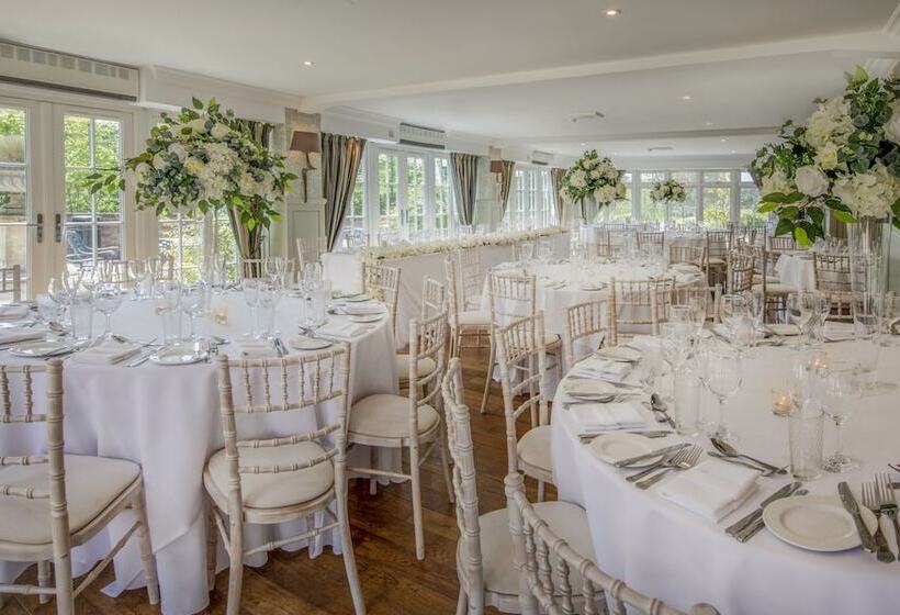 Old Thorns Hotel & Resort