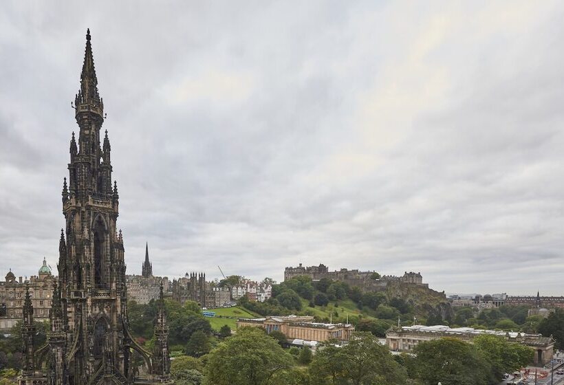 Отель Old Waverley