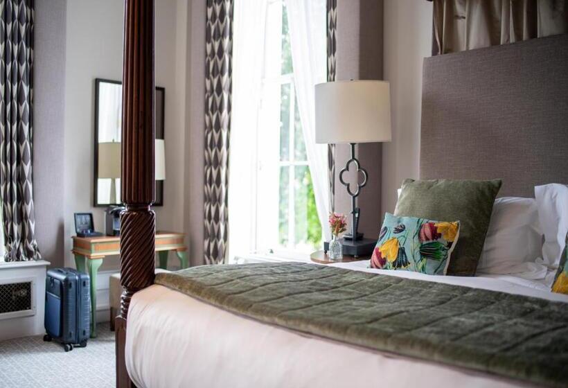 Queens Hotel Cheltenham