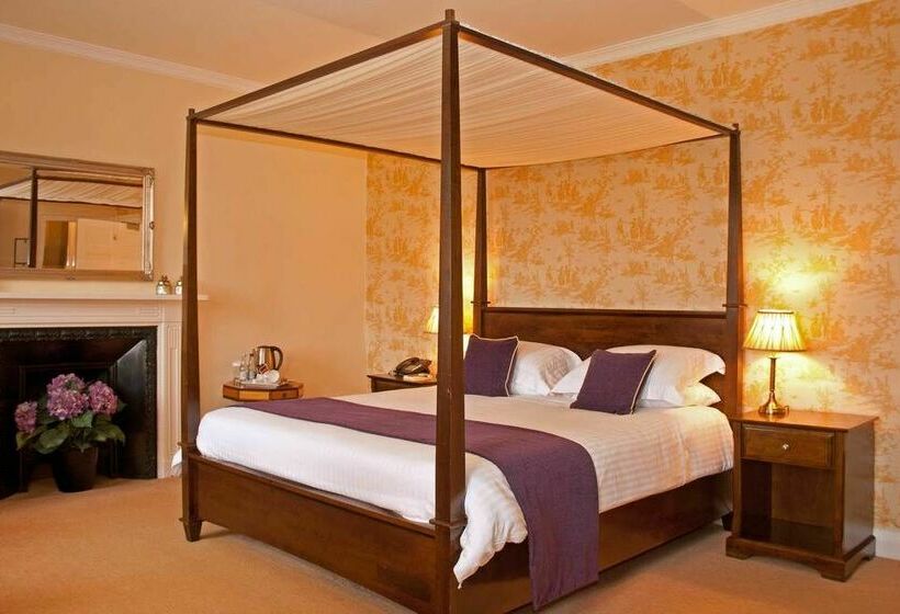 בית מלון כפרי Raemoir House