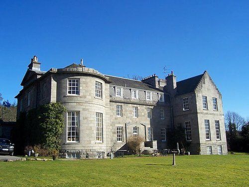 בית מלון כפרי Raemoir House