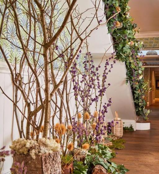 Отель Roslin Beach