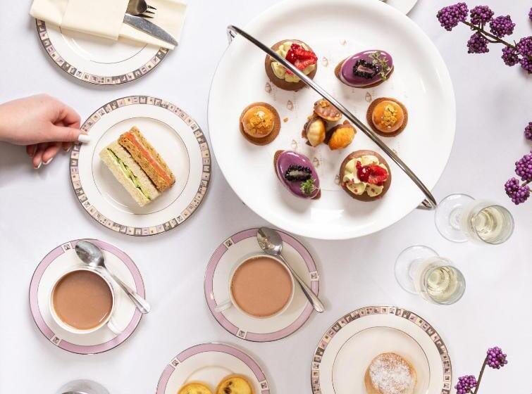 Отель Roslin Beach