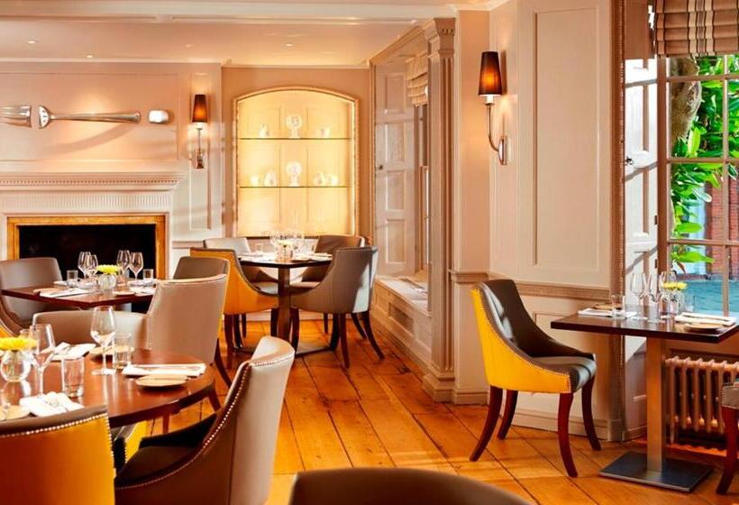 ホテル Royal Berkshire