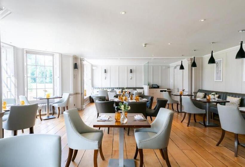 ホテル Royal Berkshire