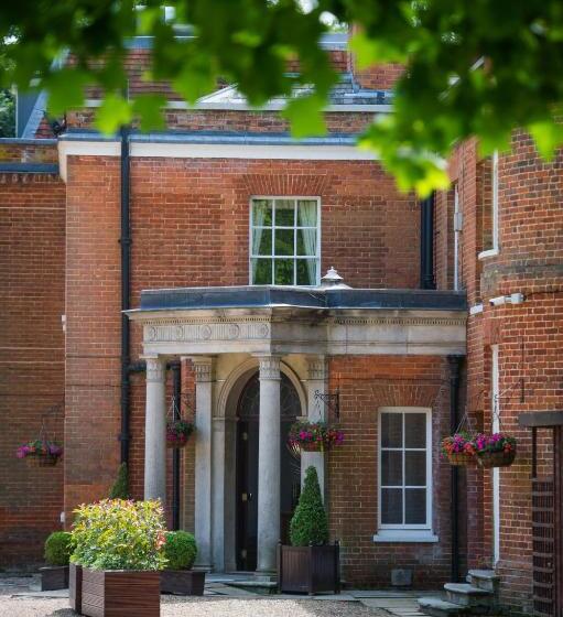 ホテル Royal Berkshire