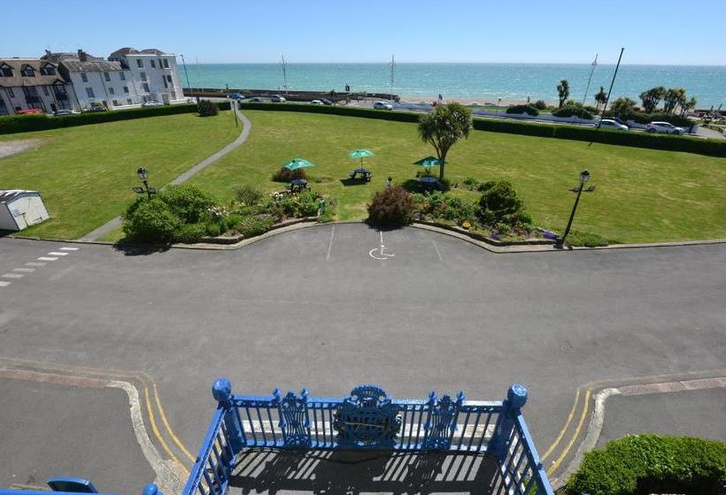 Отель Royal Norfolk