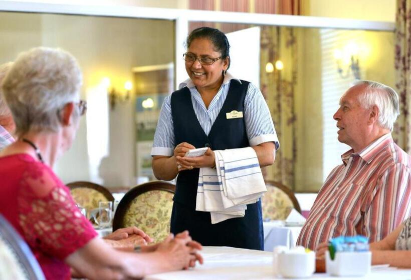 Отель Royal Norfolk