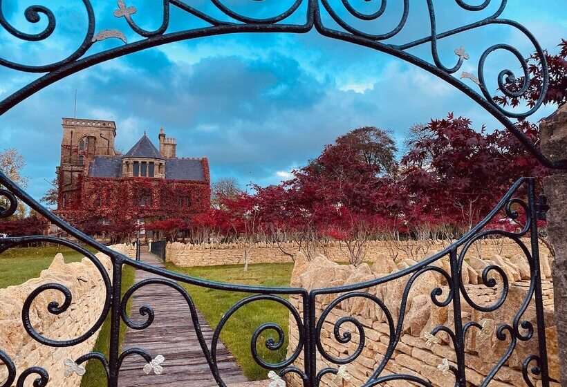 Отель The Rudloe Near Bath Marco Pierre White