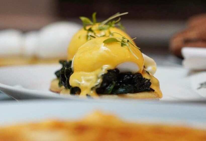 Отель The Rudloe Near Bath Marco Pierre White