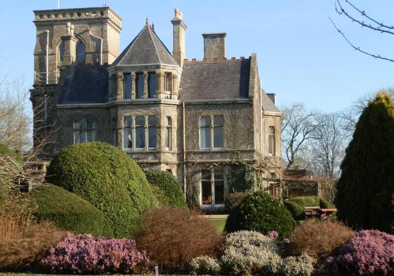 Отель The Rudloe Near Bath Marco Pierre White