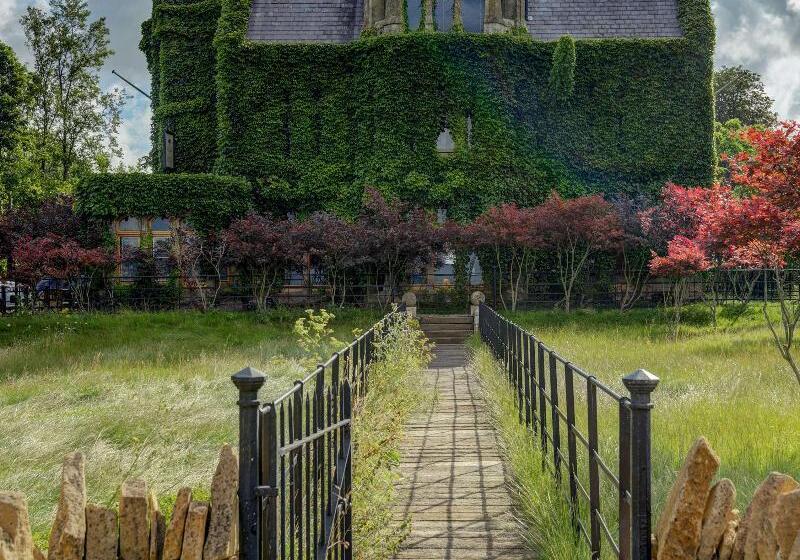 Отель The Rudloe Near Bath Marco Pierre White