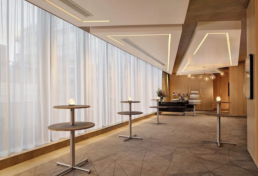 Sheraton Grand Hotel & Spa