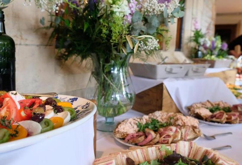 Отель Simonstone Hall