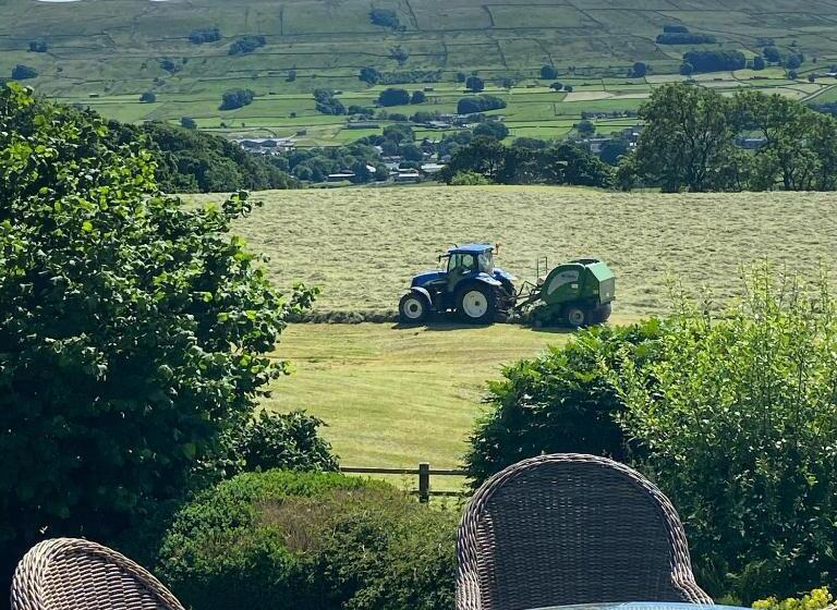 Отель Simonstone Hall