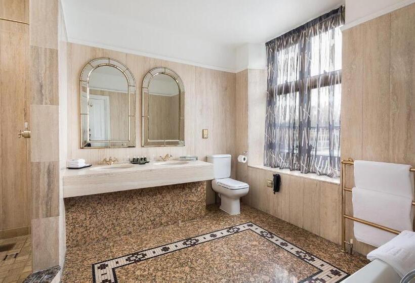 فندق South Lodge