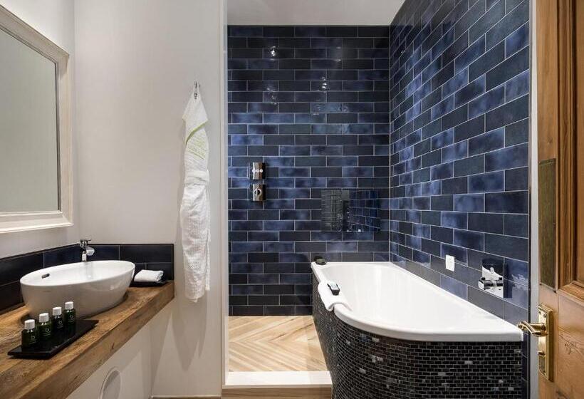 فندق South Lodge