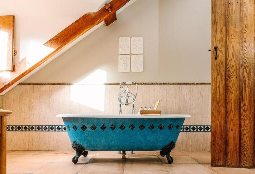 فندق South Lodge