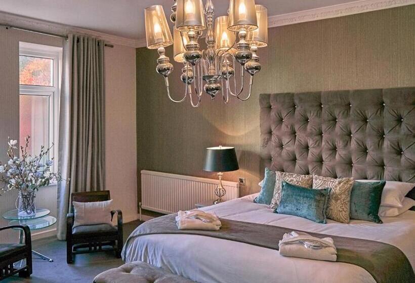 בית מלון כפרי Stradey Park