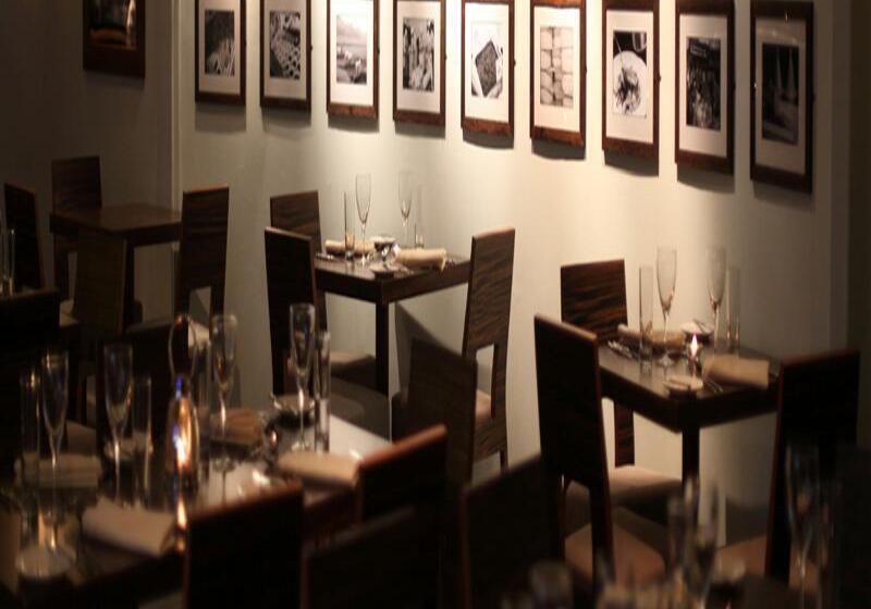 בית מלון כפרי Stradey Park