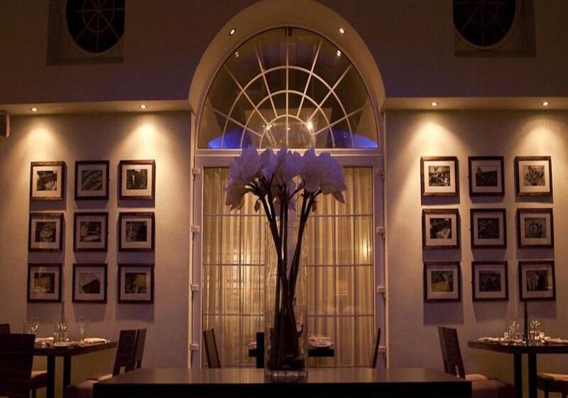 בית מלון כפרי Stradey Park