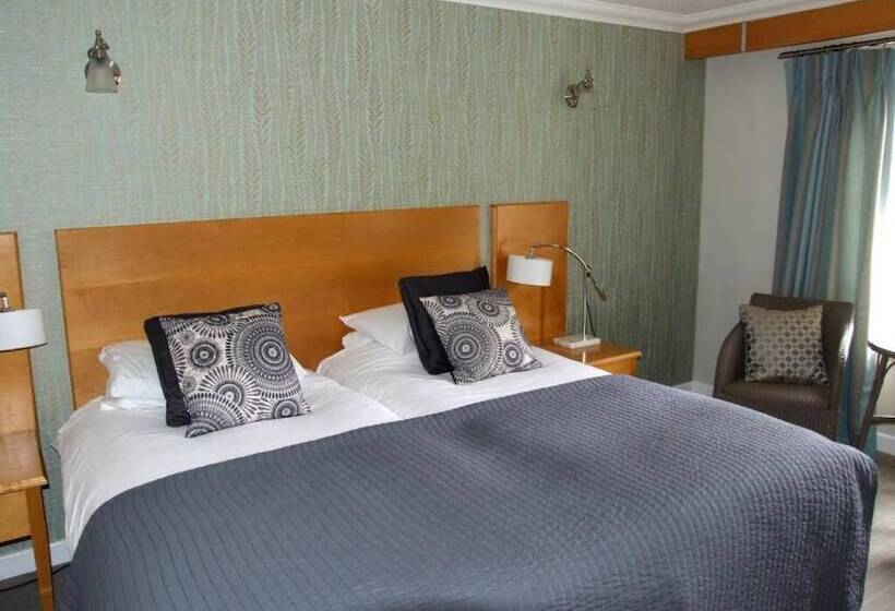 בית מלון כפרי Stradey Park