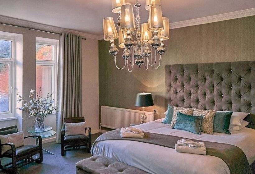 בית מלון כפרי Stradey Park