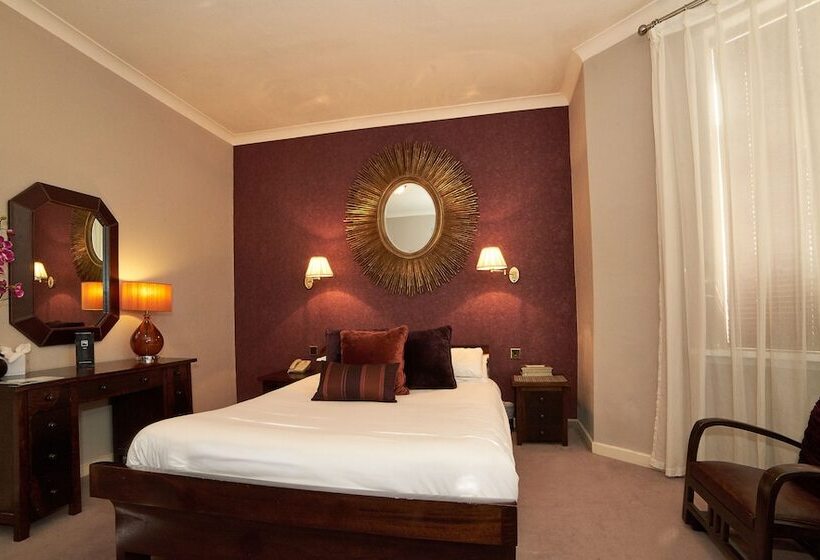 בית מלון כפרי Stradey Park