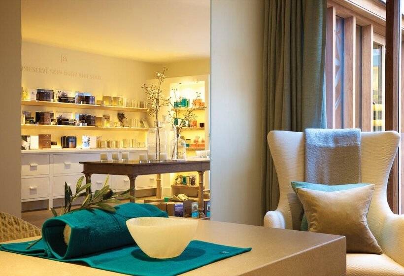Swan Hotel & Spa