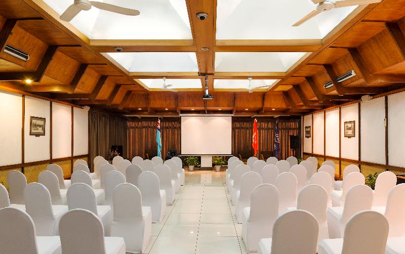 Отель Tanoa International