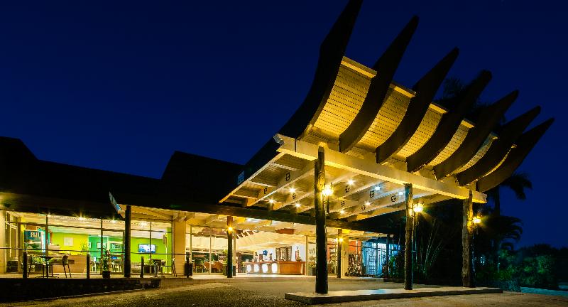 Отель Tanoa International