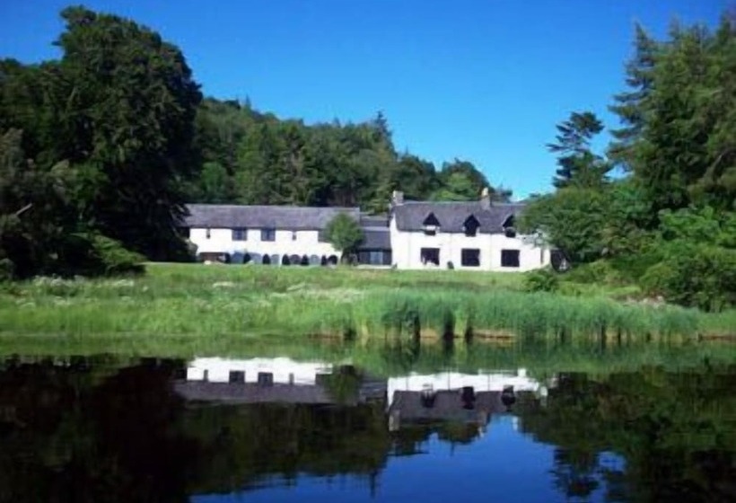Otel Taychreggan, Signature Collection By Eight Continents