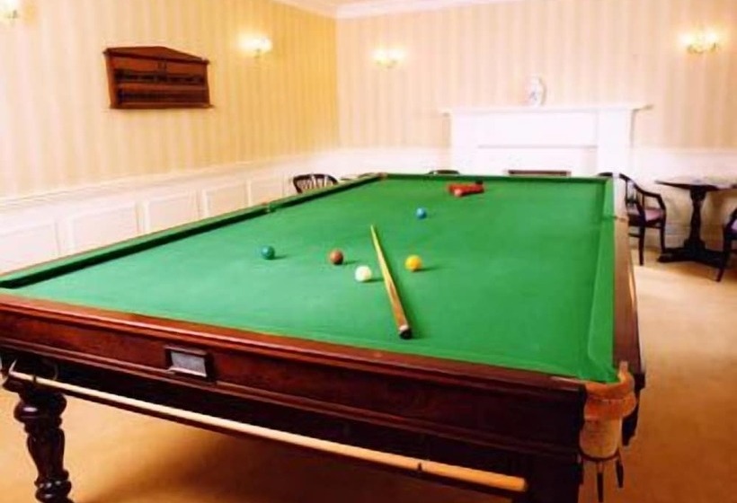 Otel Taychreggan, Signature Collection By Eight Continents