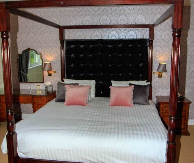 Otel Taychreggan, Signature Collection By Eight Continents