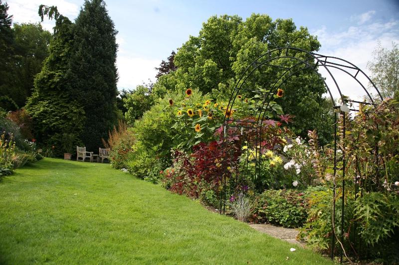 בית מלון כפרי The Bath Priory  A Relais & Chateaux