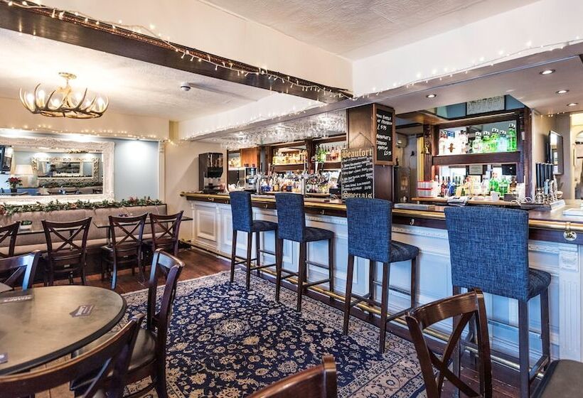 Отель The Beaufort