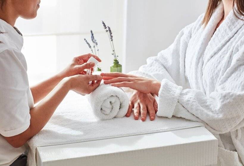 The Berkeley, Maybourne Hotel Collection