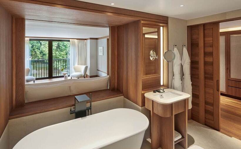 The Berkeley, Maybourne Hotel Collection