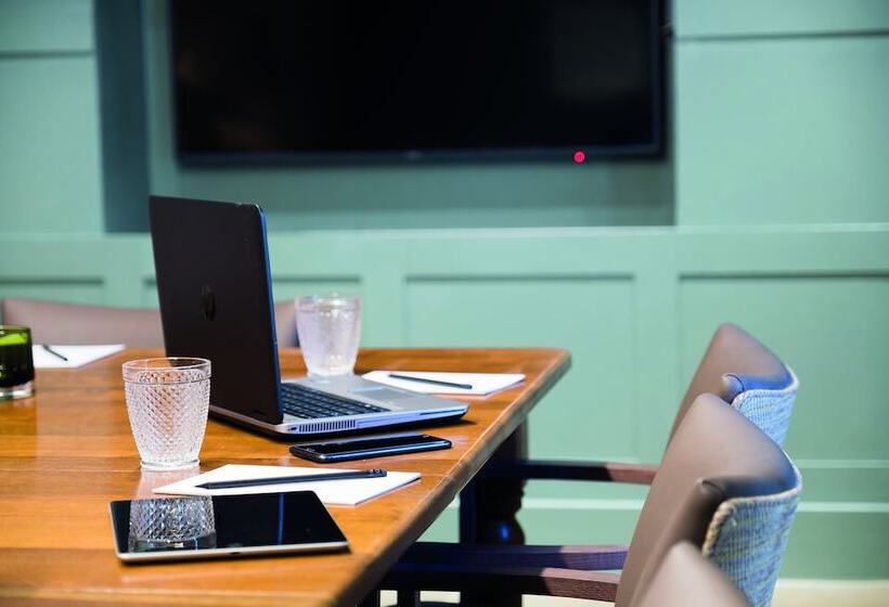 فندق The Beverley Arms